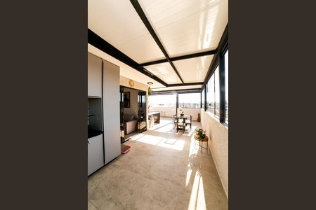 Apartamento à venda com 118m², 2 quartos e 2 vagasCobertura