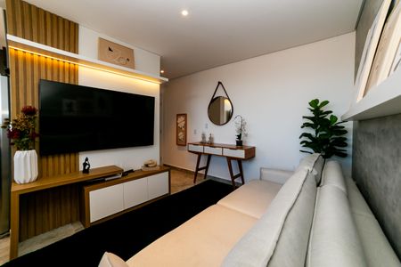 Apartamento à venda com 118m², 2 quartos e 2 vagasSala