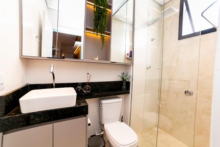Apartamento à venda com 118m², 2 quartos e 2 vagasBanheiro da Suíte