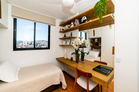Quarto de apartamento à venda com 2 quartos, 118m² em Boa Vista, Belo Horizonte