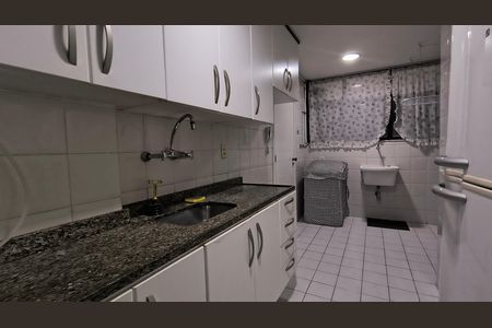 Apartamento para alugar com 78m², 2 quartos e 1 vaga Cozinha e Área de Serviço 