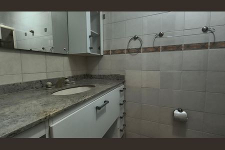 Apartamento para alugar com 78m², 2 quartos e 1 vagaBanheiro da Suíte 