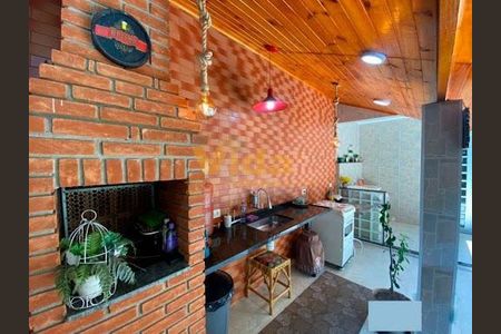 Casa à venda com 3 quartos, 178m² em Adalgisa, Osasco