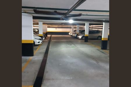 Apartamento à venda com 62m², 2 quartos e 1 vaga