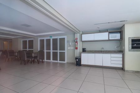 Apartamento para alugar com 80m², 2 quartos e 2 vagasÁrea comum - Salão de festas