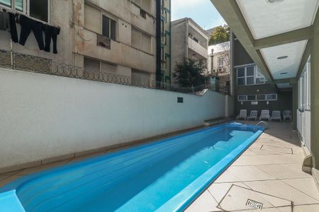 Apartamento para alugar com 80m², 2 quartos e 2 vagasÁrea comum - Piscina