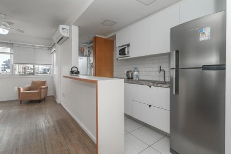 Apartamento para alugar com 80m², 2 quartos e 2 vagasCozinha e Área de Serviço
