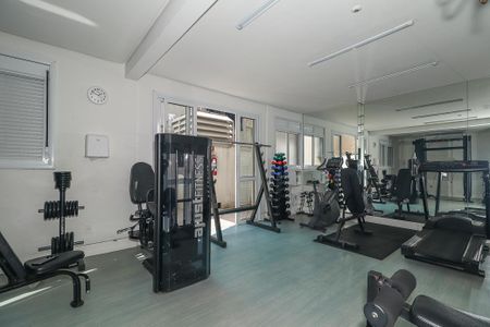 Apartamento para alugar com 80m², 2 quartos e 2 vagasÁrea comum - Academia