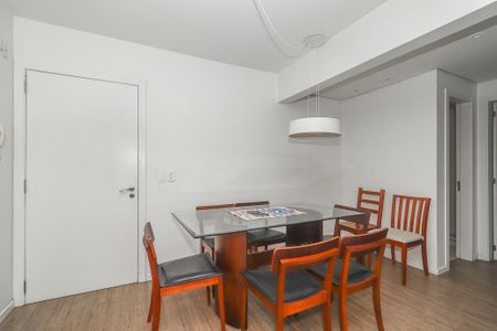 Sala de apartamento para alugar com 2 quartos, 80m² em Independência, Porto Alegre