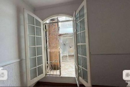 Casa para alugar com 2 quartos, 157m² em Pinheirinho, Santo André