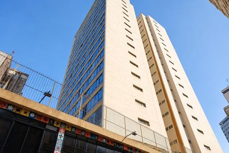 Studio para alugar com 40m², 1 quarto e sem vaga Studio para alugar com 40m², 1 quarto e sem vagaFachada