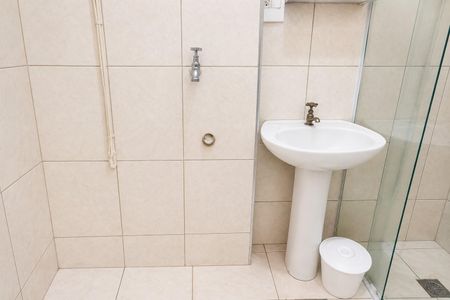 Studio para alugar com 40m², 1 quarto e sem vaga Studio para alugar com 40m², 1 quarto e sem vagaBanheiro