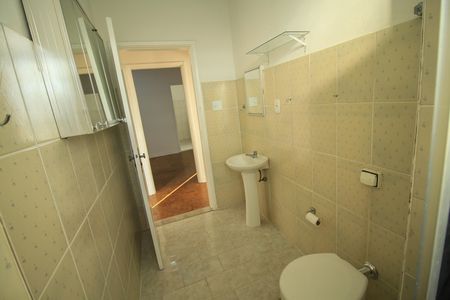 Apartamento para alugar com 70m², 2 quartos e sem vaga Apartamento para alugar com 70m², 2 quartos e sem vagaBanheiro