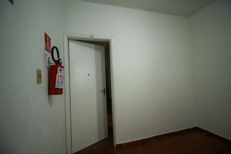 Apartamento para alugar com 70m², 2 quartos e sem vaga Apartamento para alugar com 70m², 2 quartos e sem vagaEntrada