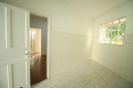 Apartamento para alugar com 70m², 2 quartos e sem vaga Apartamento para alugar com 70m², 2 quartos e sem vagaÁrea de serviço