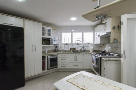 Apartamento à venda com 150m², 3 quartos e 3 vagas