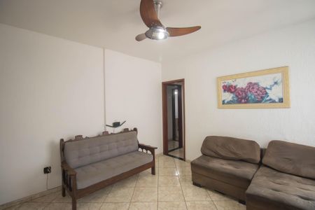 Sala de apartamento para alugar com 2 quartos, 64m² em Mutondo, São Gonçalo