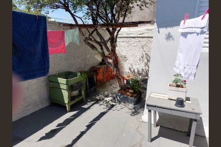 Casa à venda com 120m², 2 quartos e 2 vagas