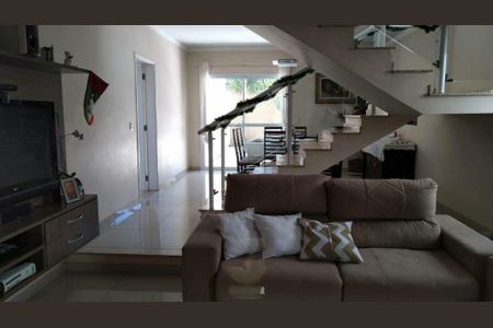 Casa de Condomínio à venda com 3 quartos, 230m² em Vila Santana, Valinhos