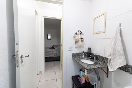 Apartamento à venda com 51m², 2 quartos e 1 vaga Apartamento à venda com 51m², 2 quartos e 1 vagaBanheiro