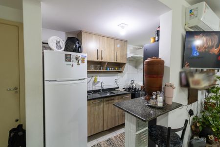 Apartamento à venda com 51m², 2 quartos e 1 vaga Apartamento à venda com 51m², 2 quartos e 1 vagaCozinha e Área de Serviço