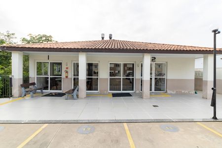 Apartamento à venda com 51m², 2 quartos e 1 vaga Apartamento à venda com 51m², 2 quartos e 1 vagaÁrea comum - Salão de festas