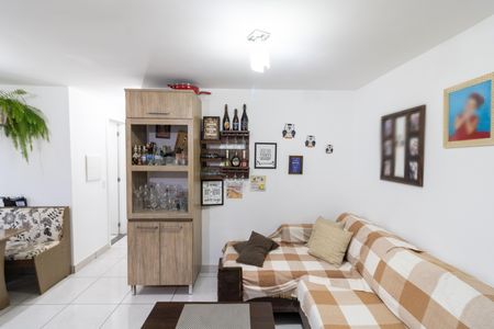 Apartamento à venda com 51m², 2 quartos e 1 vaga Apartamento à venda com 51m², 2 quartos e 1 vagaSala