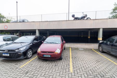 Apartamento à venda com 51m², 2 quartos e 1 vaga Apartamento à venda com 51m², 2 quartos e 1 vagaGaragem