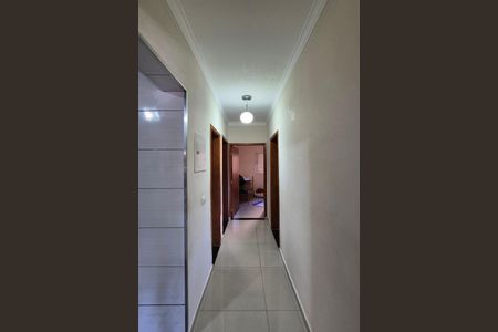 Casa para alugar com 243m², 3 quartos e 3 vagas Casa para alugar com 243m², 3 quartos e 3 vagasCorredor