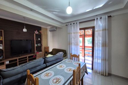 Sala de casa para alugar com 3 quartos, 243m² em Jardim dos Oliveiras, Campinas