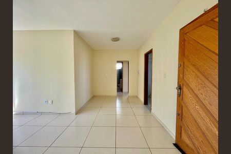 Apartamento para alugar com 85m², 3 quartos e 2 vagas