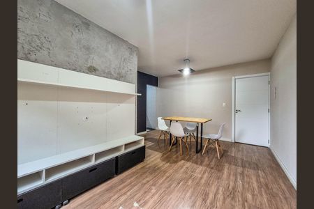 Sala de apartamento à venda com 2 quartos, 56m² em Jardim Santo André, Santo André