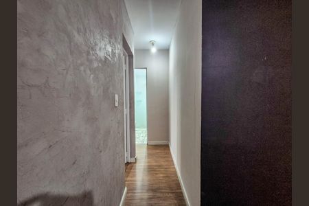 Apartamento à venda com 56m², 2 quartos e 1 vagaCorredor