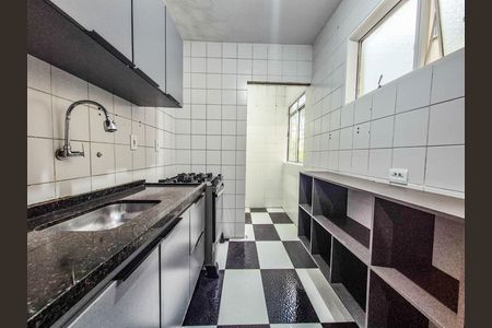 Apartamento à venda com 56m², 2 quartos e 1 vagaCozinha e Área de Serviço
