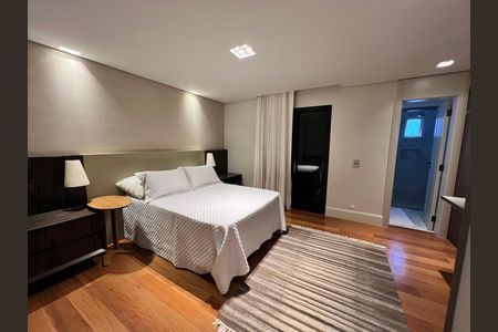 Apartamento para alugar com 443m², 3 quartos e 6 vagasQuarto