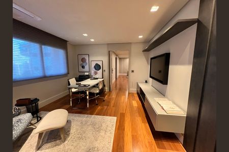 Apartamento para alugar com 443m², 3 quartos e 6 vagasQuarto