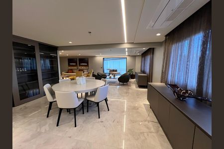 Apartamento para alugar com 443m², 3 quartos e 6 vagasSala