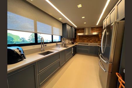 Apartamento para alugar com 443m², 3 quartos e 6 vagasCozinha