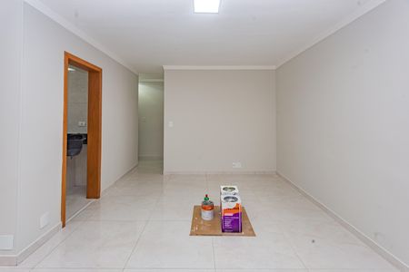 Sala de apartamento para alugar com 2 quartos, 90m² em Jardim Patente, São Paulo
