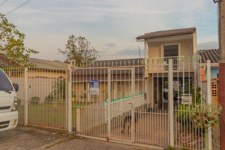Casa para alugar com 30m², 1 quarto e 1 vaga Casa para alugar com 30m², 1 quarto e 1 vagaPlaca