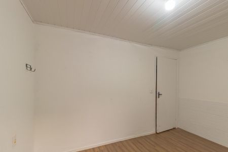 Quarto  de casa para alugar com 1 quarto, 30m² em Olaria, Canoas