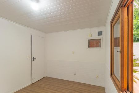 Quarto  de casa para alugar com 1 quarto, 30m² em Olaria, Canoas