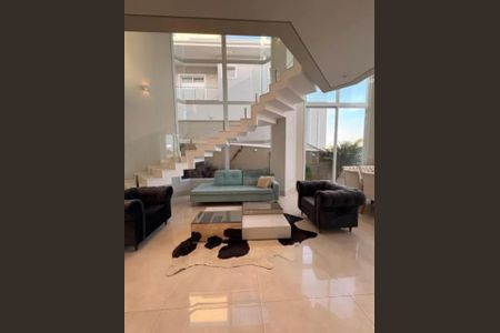 Casa de condomínio à venda com 314m², 3 quartos e 4 vagas Casa de condomínio à venda com 314m², 3 quartos e 4 vagasFoto 03