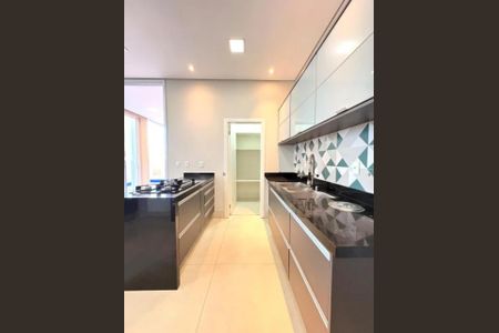 Casa de condomínio à venda com 314m², 3 quartos e 4 vagas Casa de condomínio à venda com 314m², 3 quartos e 4 vagasFoto 07