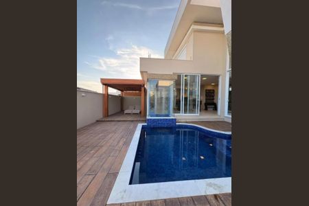 Casa de condomínio à venda com 314m², 3 quartos e 4 vagas Casa de condomínio à venda com 314m², 3 quartos e 4 vagasFoto 21
