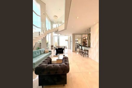Casa de condomínio à venda com 314m², 3 quartos e 4 vagas Casa de condomínio à venda com 314m², 3 quartos e 4 vagasFoto 05