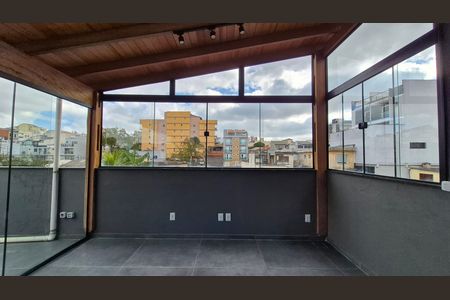 Apartamento para alugar com 116m², 2 quartos e 2 vagas Apartamento para alugar com 116m², 2 quartos e 2 vagasCobertura