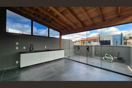 Apartamento para alugar com 116m², 2 quartos e 2 vagas Apartamento para alugar com 116m², 2 quartos e 2 vagasCobertura