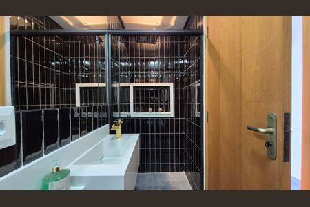 Apartamento para alugar com 116m², 2 quartos e 2 vagas Apartamento para alugar com 116m², 2 quartos e 2 vagasBanheiro 2