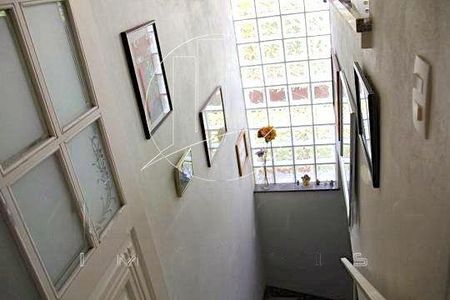 Casa à venda com 357m², 4 quartos e sem vaga